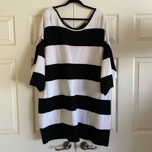 PLUS SIZE! Lane Bryant Black/White Striped Blouse!